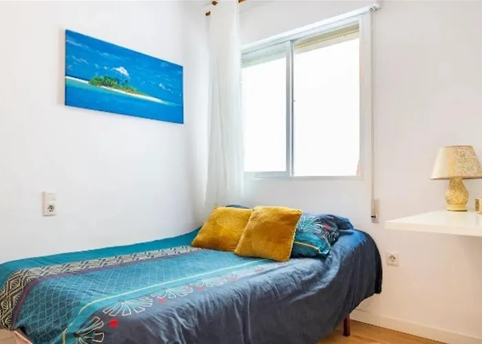 Acogedora Habitacion en apartamento compartido amplio y céntrico
