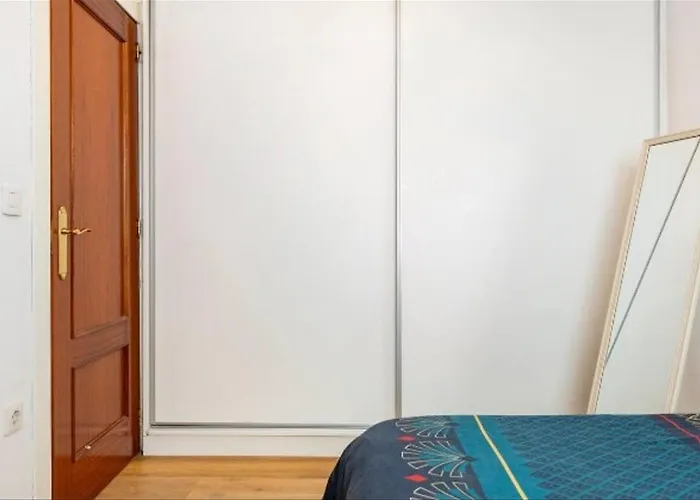Acogedora Habitacion en apartamento compartido amplio y céntrico